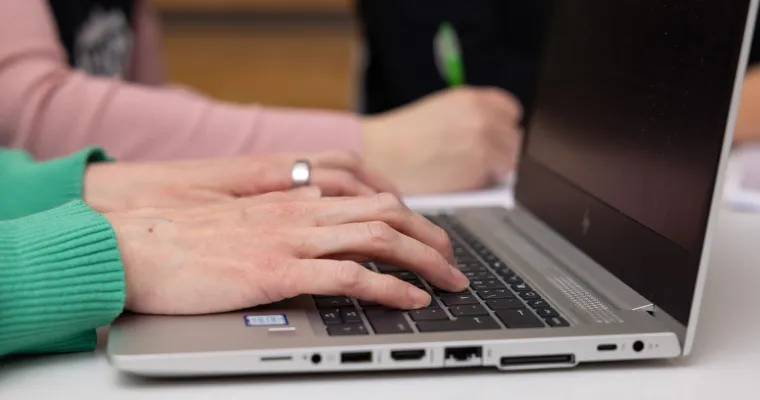 Hyvinvointia edistävän palvelutiedon hyödyntäminen digitaalisen palvelutarjottimen kehittämisessä, Pirkanmaan hyvinvointialue (RRP2, P4, I2)