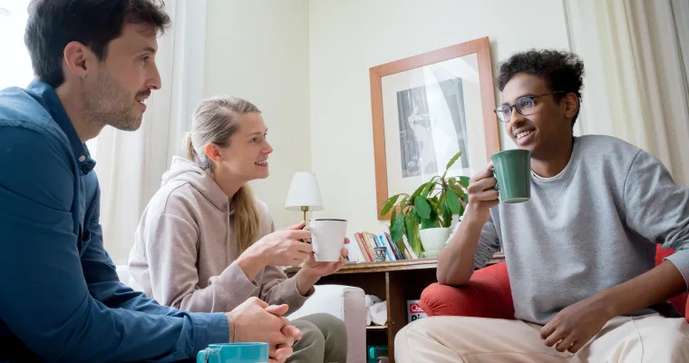 Kummiperhetoiminta alaikäisenä yksin Suomeen tulleille nuorille