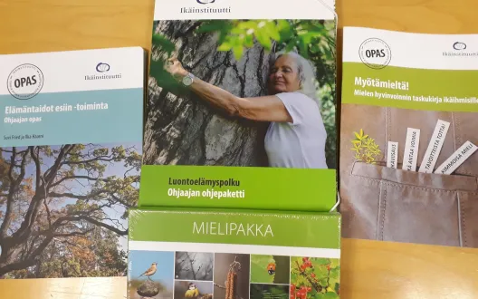 Mielipakkivälineet