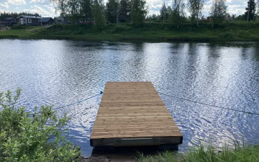 Ponnahdus elämään!