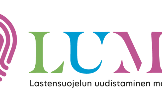 Logo: Kuva sormenjäljestä sekä teksti LUMO Lastensuojelun uudistaminen monialaisesti