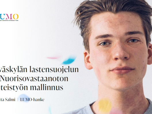 Kuvituskuva: poika katsoo kameraan