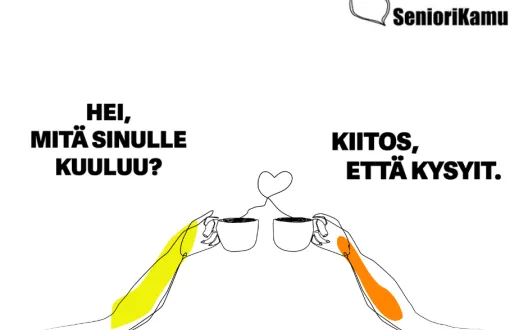 Piirroskädet, jotka pitelevät kahvikuppeja. Kahvin höyry muodostaa keskelle sydämen. Tekstit: "Hei, mitä sinulle kuuluu?" ja "Kiitos, että kysyit." SenioriKamu toiminnan logo ja slogan: Pieniä tekoja, isoja asioita.