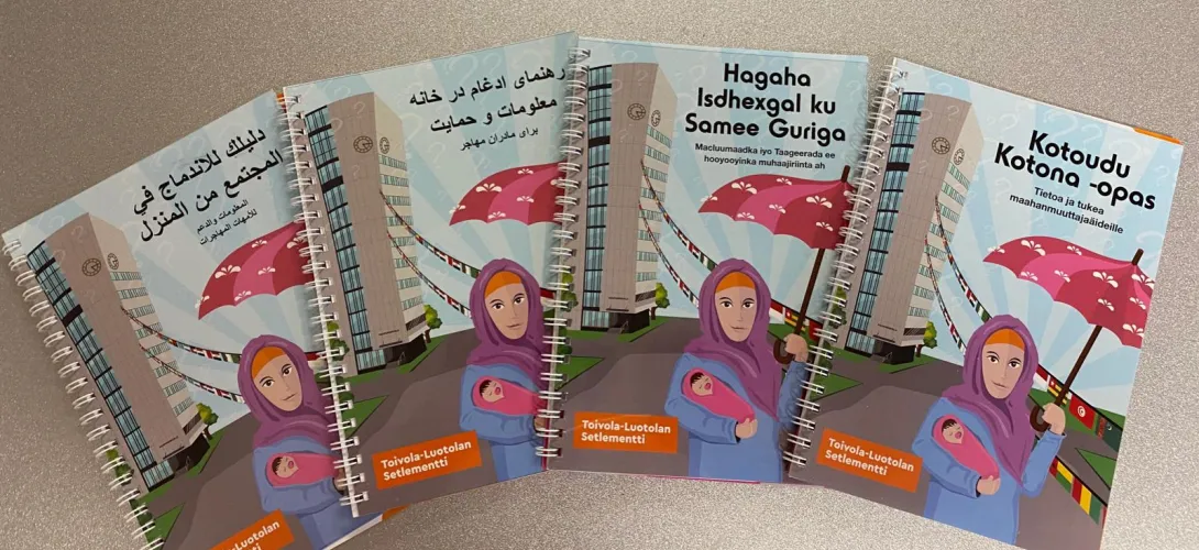 Äitiryhmä ja Kotoudu kotona- opas kotoutumista edistämässä