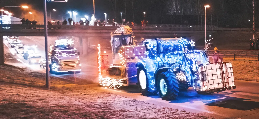 Ajoneuvojen jouluvaloparaati- Aura kartalle