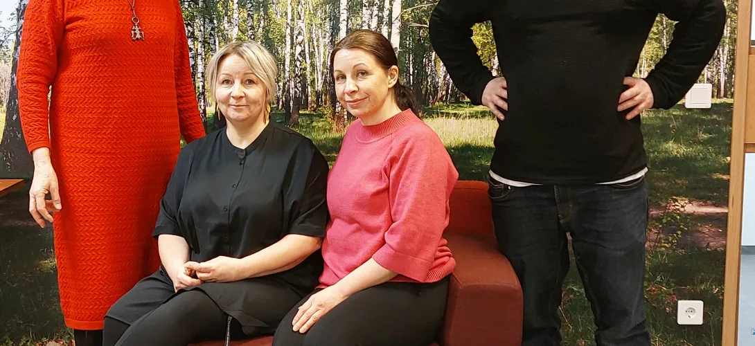 Monialainen liikkuva tiimi Nopsajalka