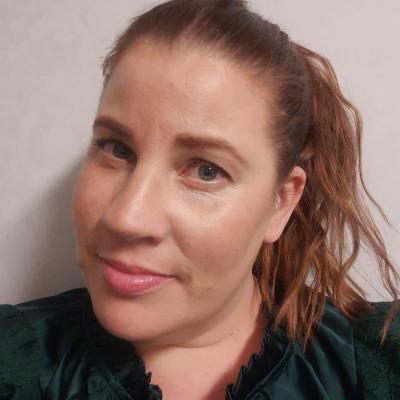 Käyttäjän Mirka-Mari.Moglia profiilikuva.