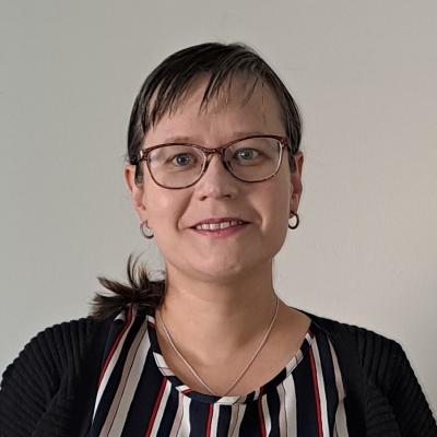 Käyttäjän Leea.Naamanka profiilikuva.
