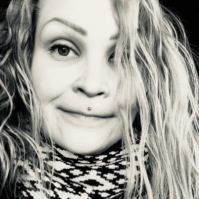 Käyttäjän tiina.korkalainen profiilikuva.