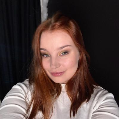 Käyttäjän mira.koutala profiilikuva.