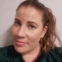 Käyttäjän Mirka-Mari.Moglia profiilikuva.
