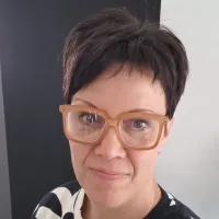 Käyttäjän Riikka.Lehmus profiilikuva.