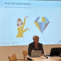 Käyttäjän Kirsi.Roininen profiilikuva.